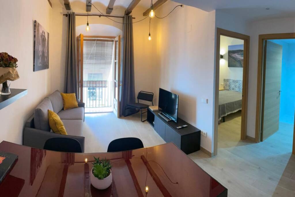 Casa Ferrers Piso 2 Piso Reformado En El Casco Antiguo De Tarragona Apartment Luaran gambar